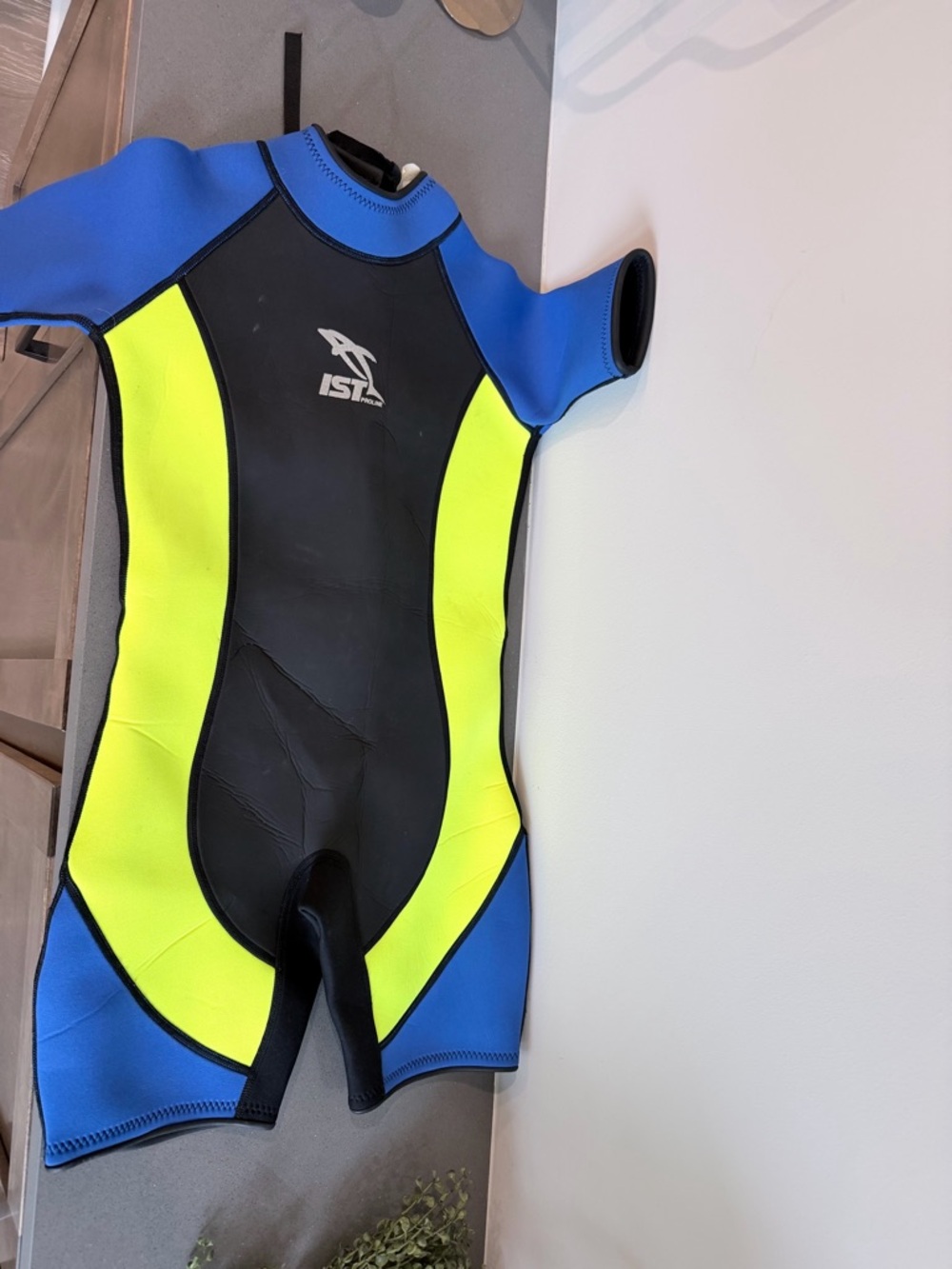 Kids' Short Sleeve Swim Rashguard - Blue & Neon Yellow